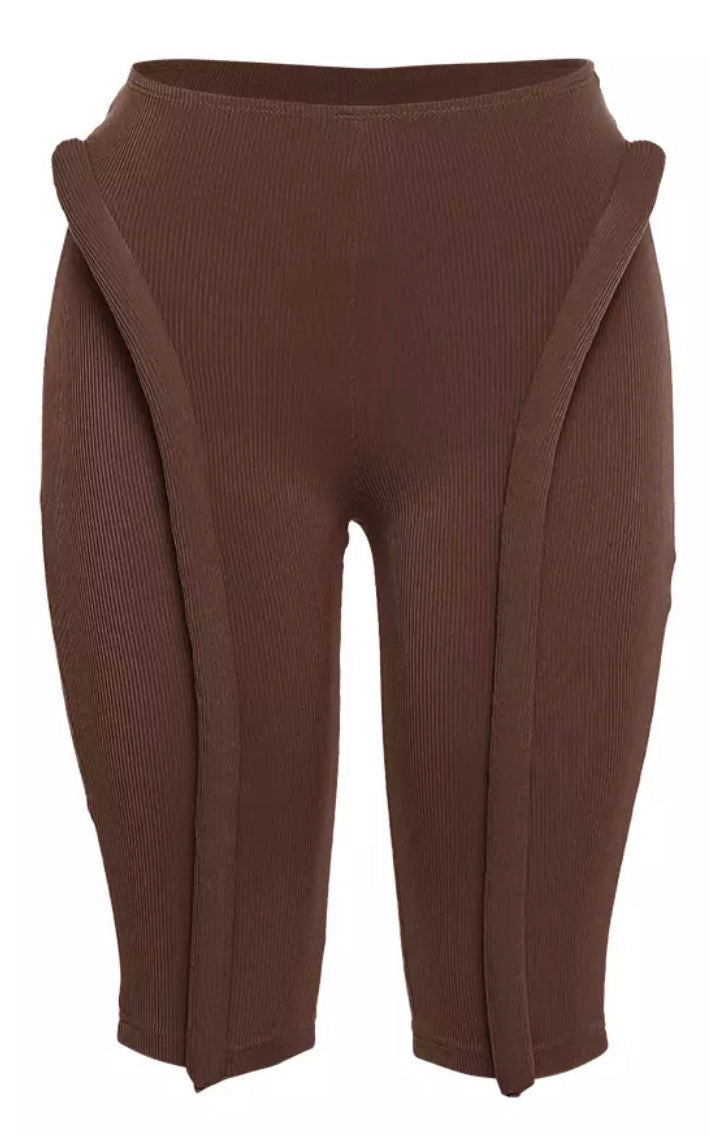 Pipe Down Short Leggings